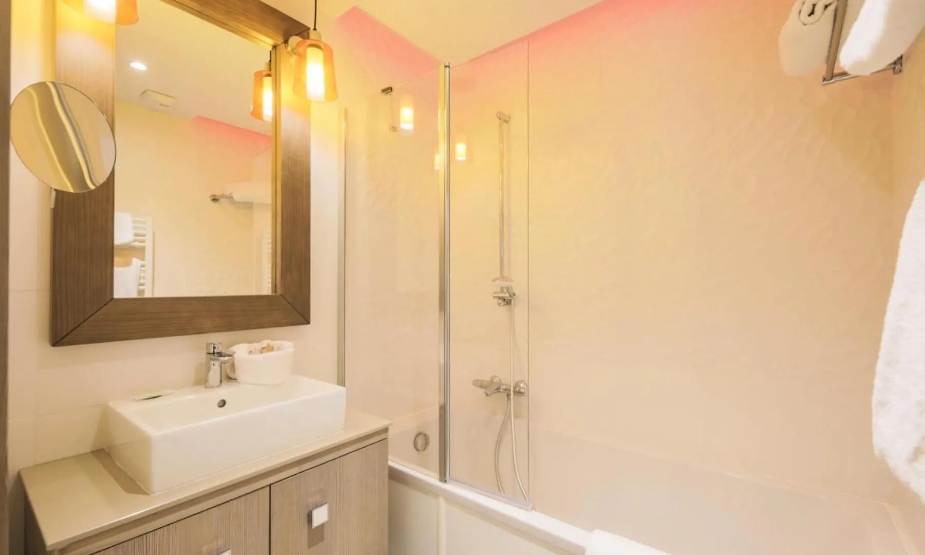 Residence Premium L'Hevana - Maeva Home - Appartement 3 Pieces 6 Personnes Prestige Mae-2293 Les Allues 0*,  France